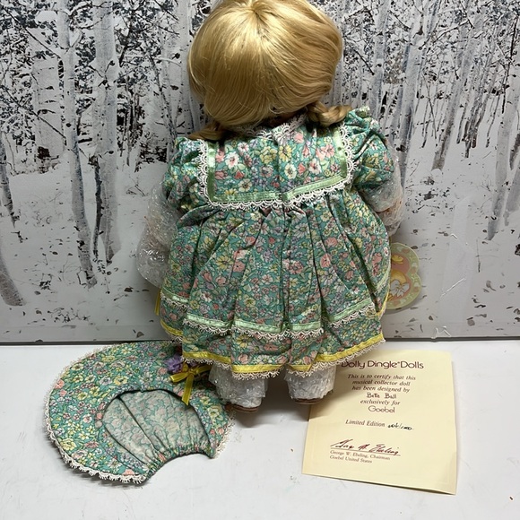 Dolly Dingle Doll Goebel Bette Bell Porcelain Musical NEW - Picture 7 of 9